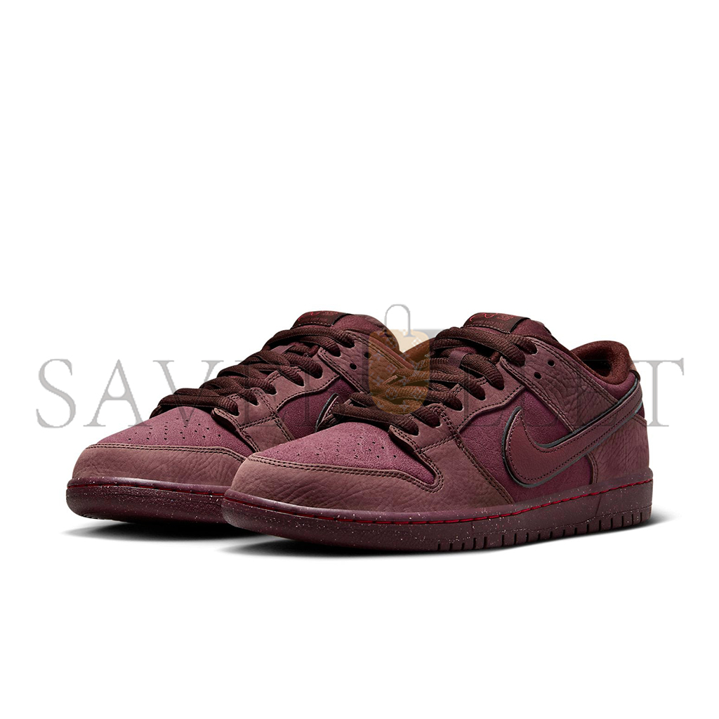 NIKE SB DUNK LOW CITY OF LOVE - BURGUNDY FN0619-600