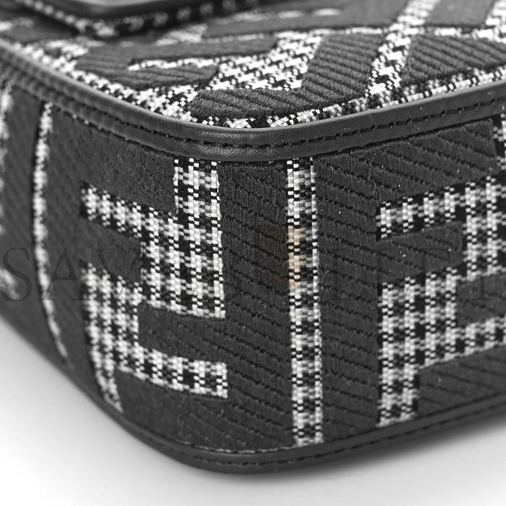 FENDI WOOL VITELLO KING HOUNDSTOOTH FF EMBROIDERED BAGUETTE GRIGIO ANTHRACITE (27*17*6cm)